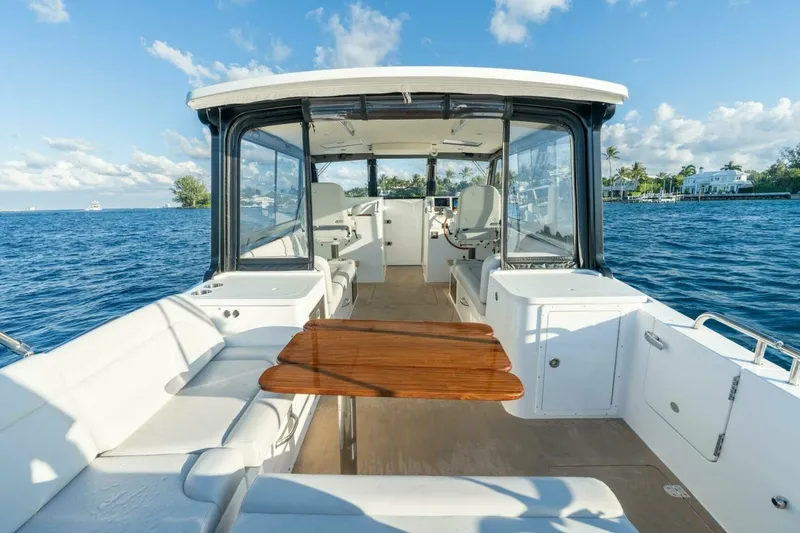 Slide: The Image of 2025 MJM 3 2025 MJM Yachts 3 - 7654121
