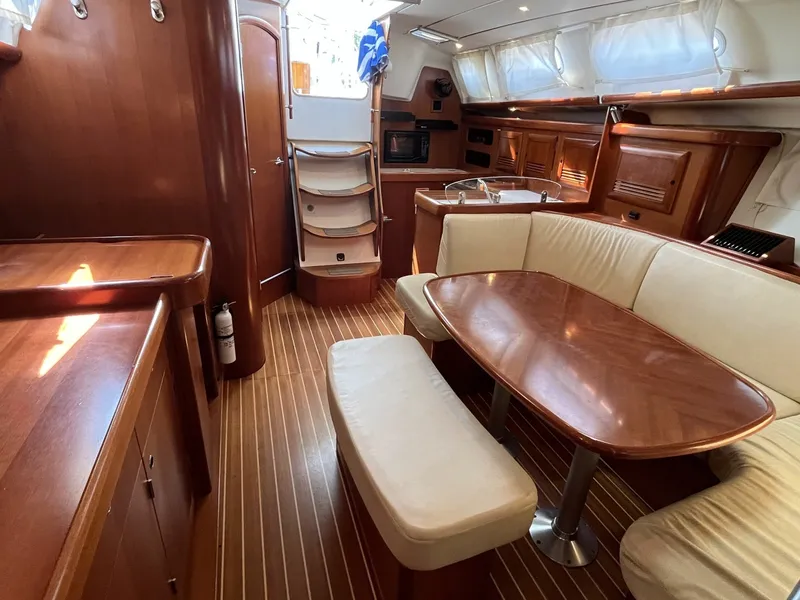 Slide: The Image of Beneteau Oceanis 393 2006 - 7645950