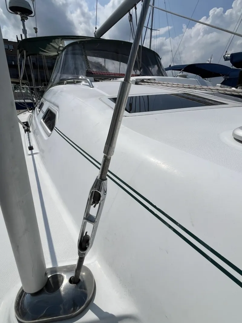 Slide: The Image of Beneteau Oceanis 393 2006 - 7645925