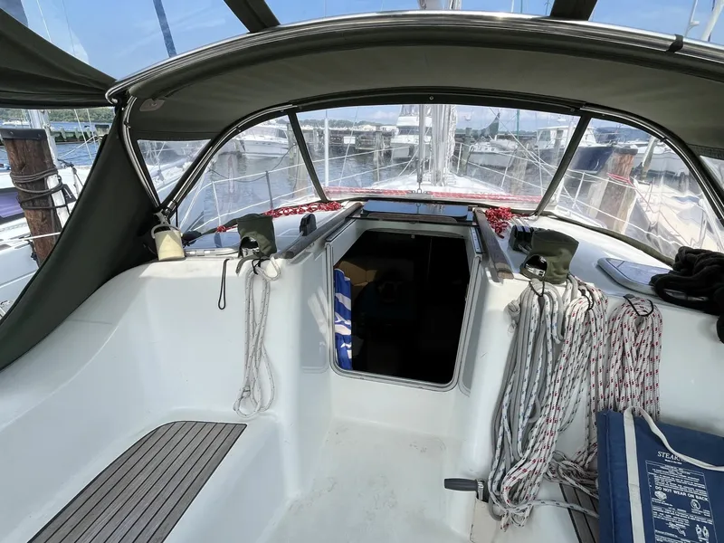 Slide: The Image of Beneteau Oceanis 393 2006 - 7645908
