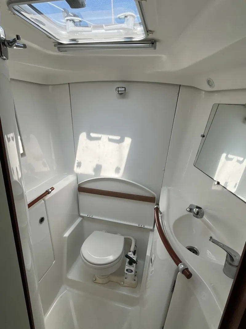 Slide: The Image of Beneteau Oceanis 393 2006 - 7645945