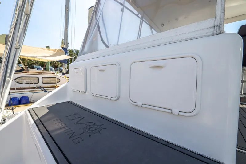 Slide: The Image of Custom Carolina Express Sportfish 2005 - 7646593