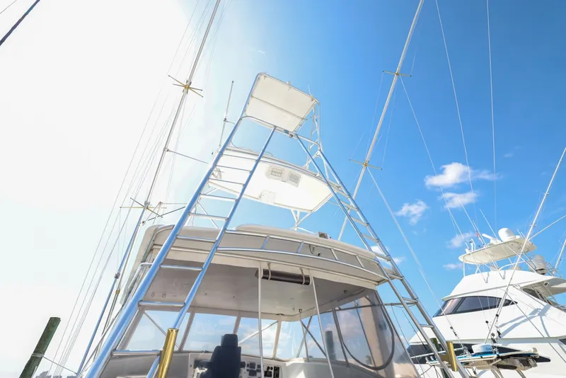 Slide: The Image of Custom Carolina Express Sportfish 2005 - 7646600