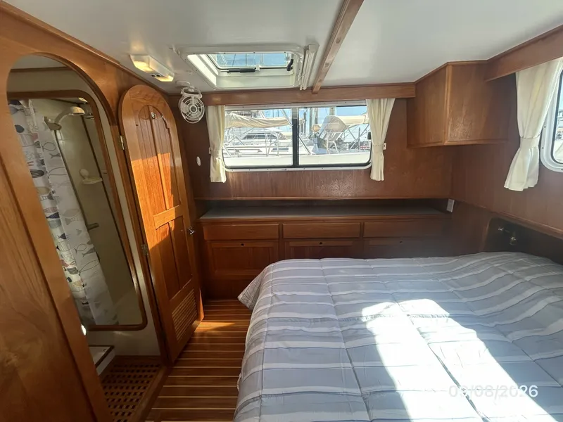 Slide: The Image of 36' Monk master stateroom starboard - 7646963