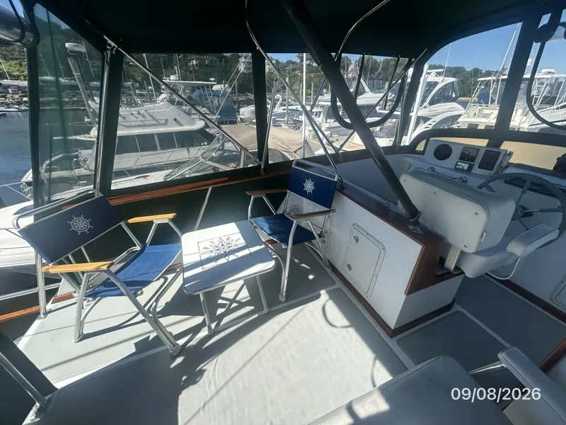 Slide: The Image of 36' Monk flybridge port - 7646932