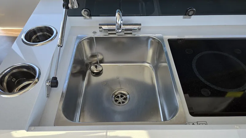 Slide: The Image of Beneteau Antares 11 Coupe 2025 - 7647330