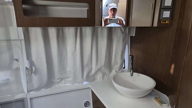 Slide: The Image of Beneteau Antares 11 Coupe 2025 - 7647354