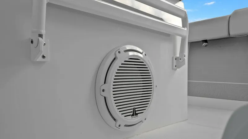 Slide: The Image of Cockpit Speaker Detail This image showcases the high-quality speaker system integrated into the cockpit of the 2025 Jupiter 30 HFS. The sleek, white finish complements the modern design, providing both aesthetic appeal and exceptional sound clarity. Perfect for entertaining, th - 7718733
