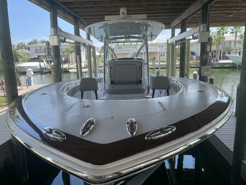 Slide: The Image of Valhalla Boatworks V-33 2025 - 7766102
