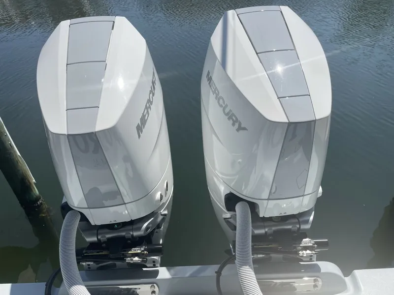 Slide: The Image of Valhalla 33 TORO - Twin Engines 2025 Valhalla 33 TORO - 7659974