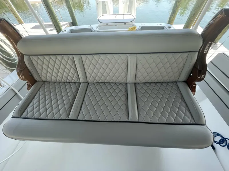 Slide: The Image of Valhalla Boatworks V-33 2025 - 7766087