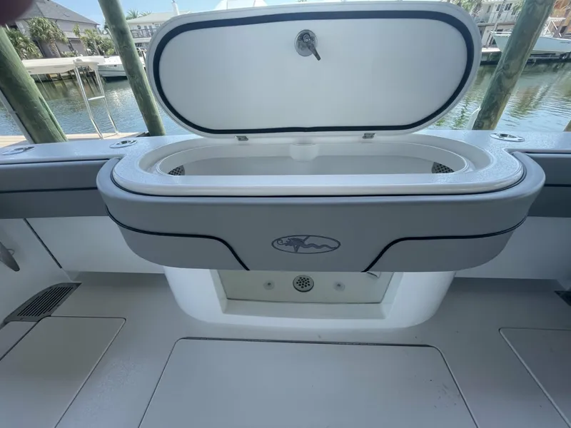 Slide: The Image of Valhalla Boatworks V-33 2025 - 7766084