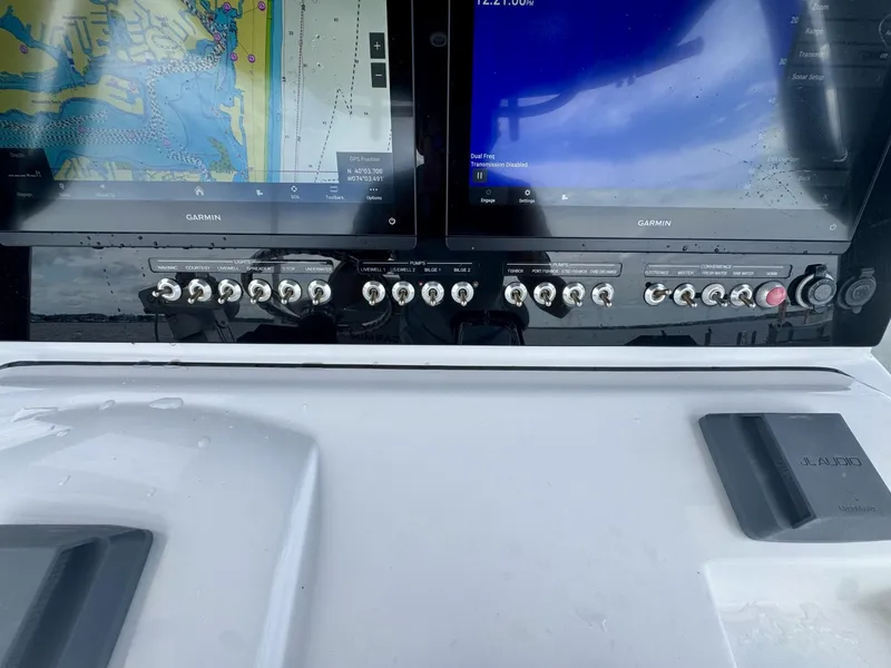 Slide: The Image of Sportsman Open 252 Center Console 2019 - 7660370