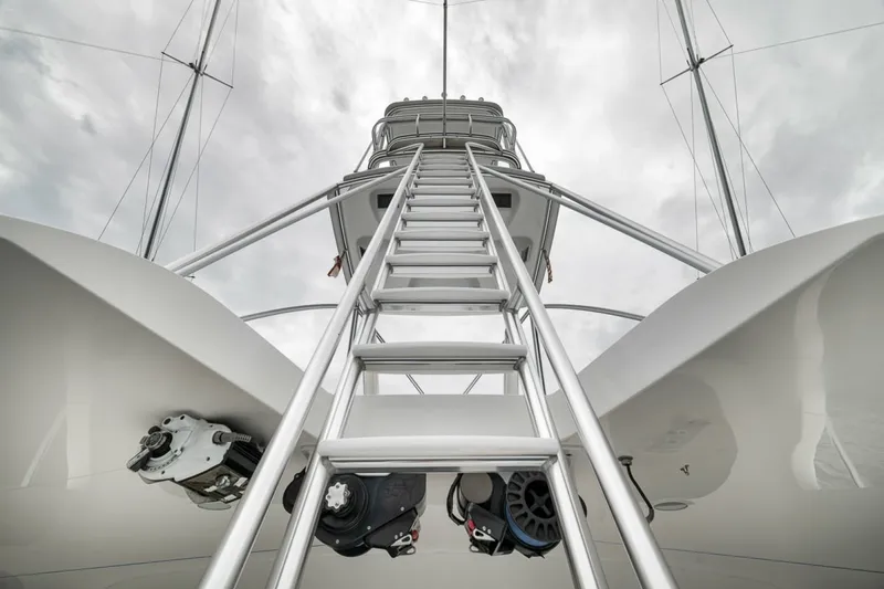 Slide: The Image of Viking 92 Enclosed Bridge 2016 - 8037543