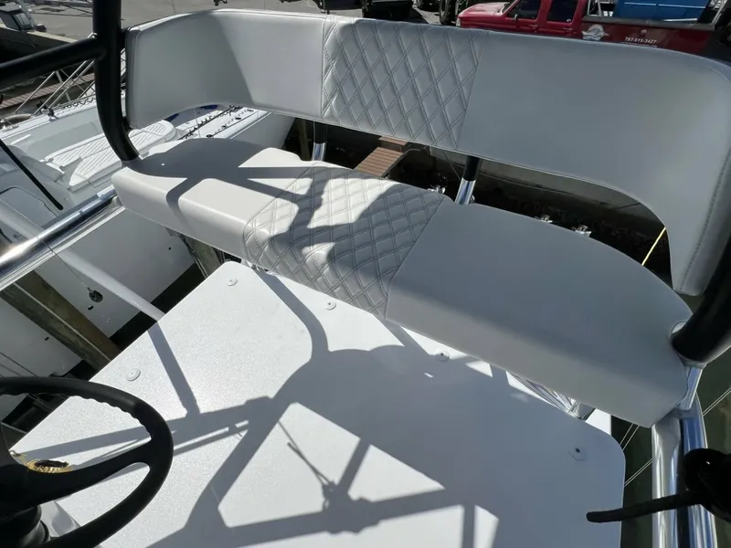 Slide: The Image of Queen/Smith Custom 53 - Tower Helm 2023 Queen/Smith Custom 53 - 7720664
