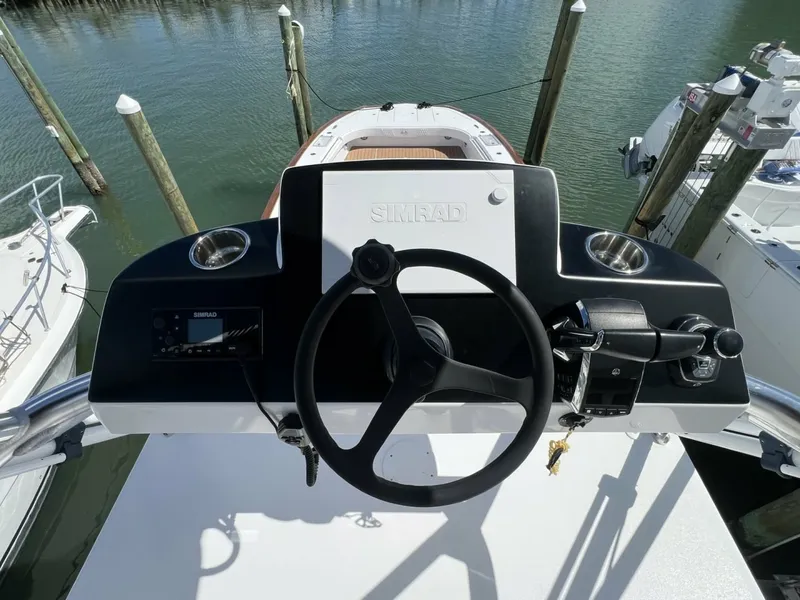 Slide: The Image of Queen/Smith Custom 53 - Tower Helm 2023 Queen/Smith Custom 53 - 7720663