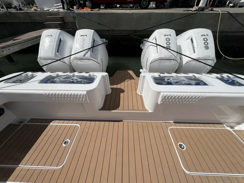 Slide: The Image of Queen/Smith Custom 53 - Cockpit 2023 Queen/Smith Custom 53 - 7661421