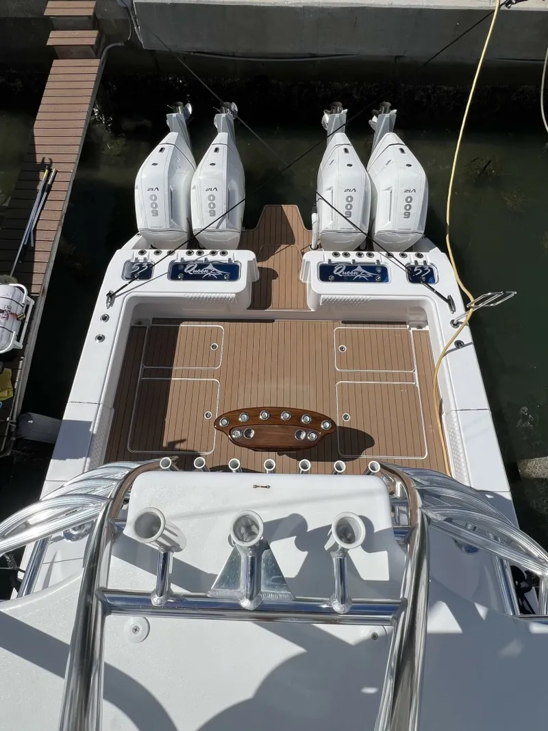 Slide: The Image of Queen/Smith Custom 53 - Tower Helm 2023 Queen/Smith Custom 53 - 7661452
