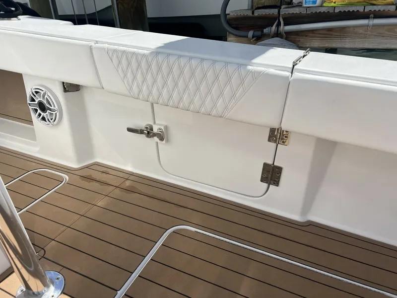 Slide: The Image of Queen/Smith Custom 53 - Cockpit Transom Gate 2023 Queen/Smith Custom 53 - 7661424
