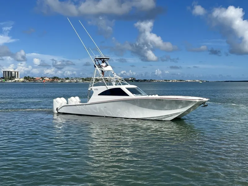 Slide: The Image of Queen/Smith Custom 53 - Exterior 2023 Queen/Smith Custom 53 - 7661413