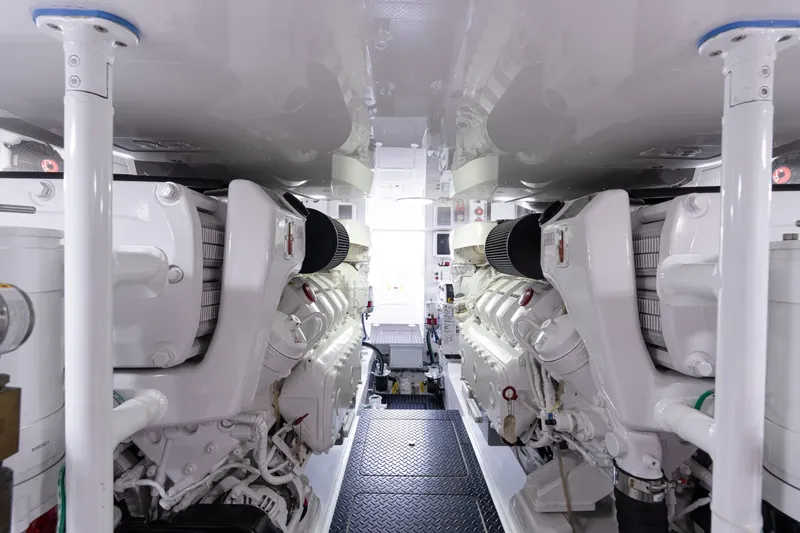 Slide: The Image of Viking 48 Convertible 2022 - 7746504