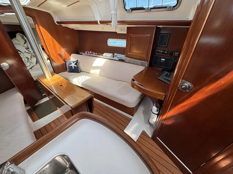 Slide: The Image of Beneteau 33 2004 - 7662179