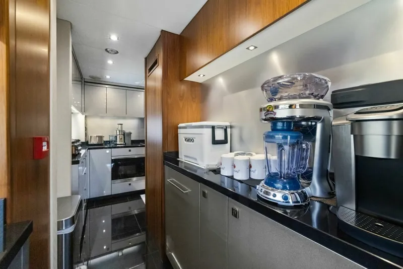 Slide: The Image of Galley 2018 Sunseeker 95 Motoryacht JUST ONE MORE - 7762095