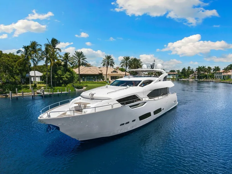 Slide: The Image of Port Bow Aerial Profile 2018 Sunseeker 95 Motoryacht JUST ONE MORE - 7762144