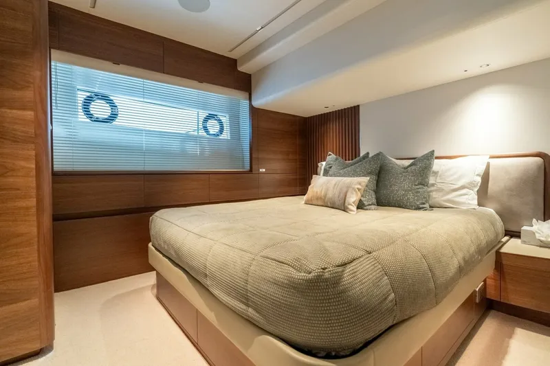 Slide: The Image of Princess 80 LANIKAI - Starboard Guest Suite 2024 Princess 80 Motoryacht LANIKAI - 7844167