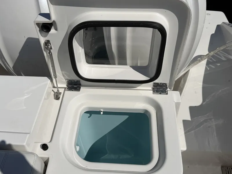 Slide: The Image of Pursuit OS 355 Offshore 2023 - 7664913