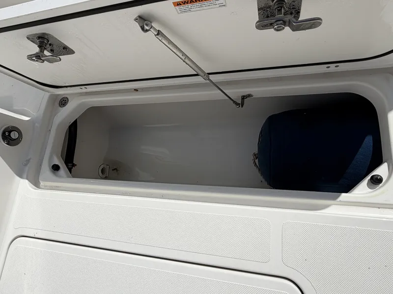 Slide: The Image of Pursuit OS 355 Offshore 2023 - 7664898