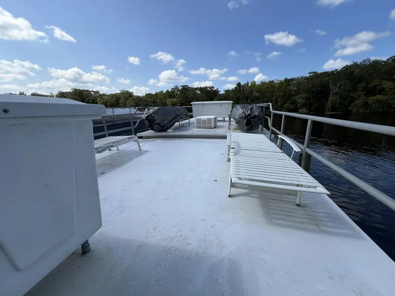 Slide: The Image of Leisure Kraft Boats House Boat 1988 - 7665830