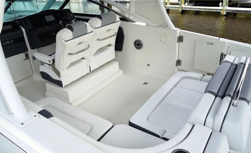 Slide: The Image of Chaparral 280 OSX 2021 - 7666091