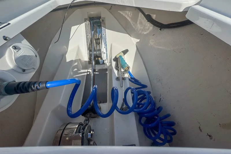Slide: The Image of Pursuit S 328 Sport 2020 - 7666417