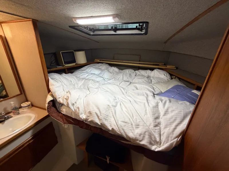 Slide: The Image of Cruise-A-Home Corsair 4200 1990 - 7724381