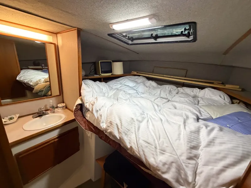 Slide: The Image of Cruise-A-Home Corsair 4200 1990 - 7724382