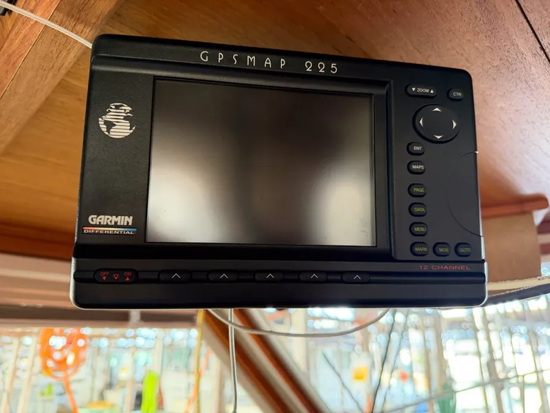 Slide: The Image of Cruise-A-Home Corsair 4200 1990 - 7724356