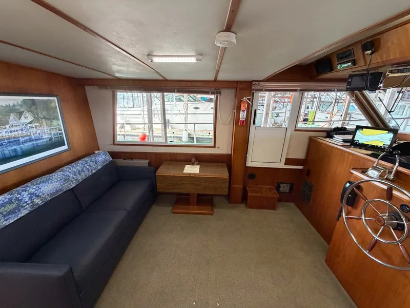 Slide: The Image of Cruise-A-Home Corsair 4200 1990 - 7724370