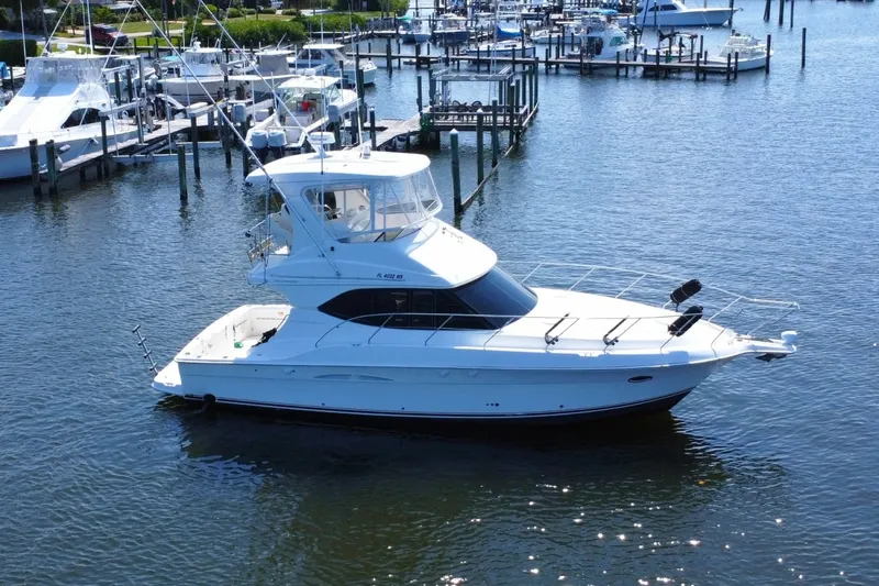 The Image of Silverton 38 Convertible 2005 Silverton 38 Convertible - 7668340