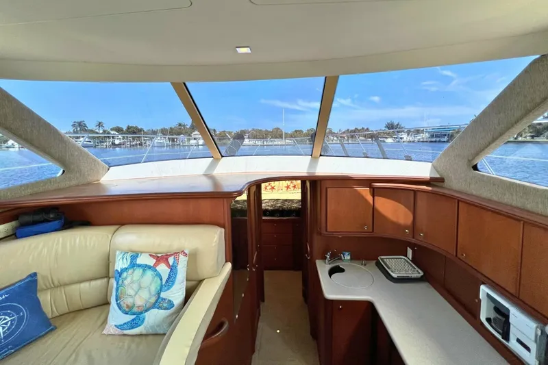 Slide: The Image of Silverton 38 Convertible 2005 Silverton 38 Convertible - 7668353