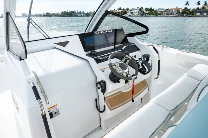 Slide: The Image of Beneteau Flyer 30 2027 - 7669265