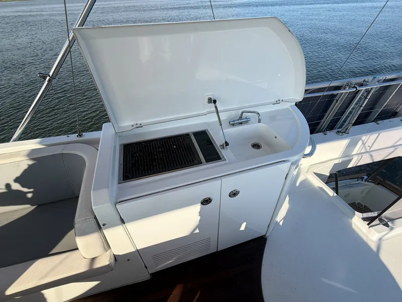 Slide: The Image of Beneteau Swift Trawler 44 2015 - 7669299