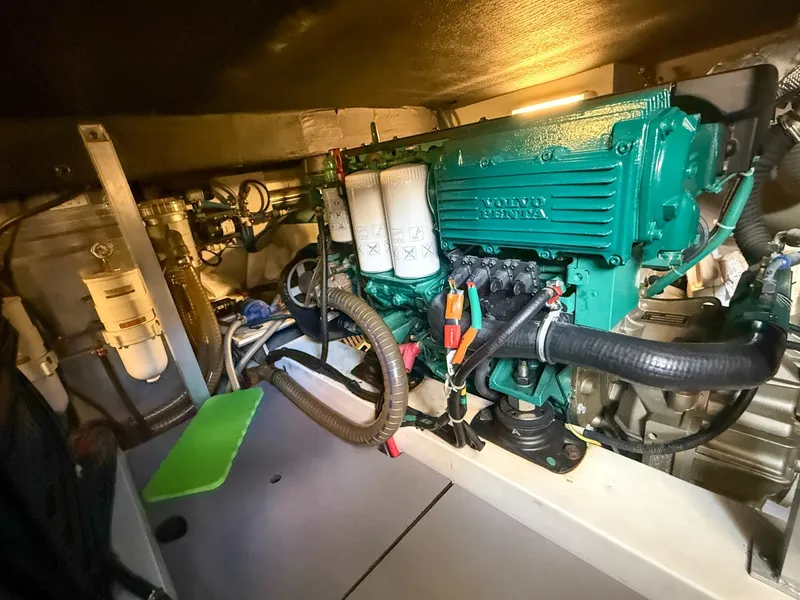 Slide: The Image of Beneteau Swift Trawler 44 2015 - 7669288