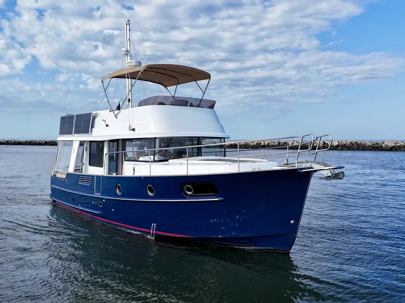 Slide: The Image of Beneteau Swift Trawler 44 2015 - 7669279