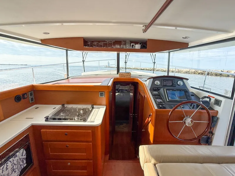 Slide: The Image of Beneteau Swift Trawler 44 2015 - 7669330