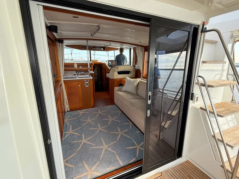 Slide: The Image of Beneteau Swift Trawler 44 2015 - 7669347