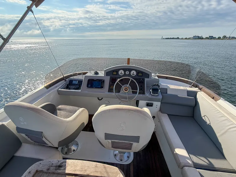 Slide: The Image of Beneteau Swift Trawler 44 2015 - 7669292