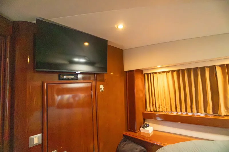 Slide: The Image of Carver Yachts Voyager SE 2007 - 7669721