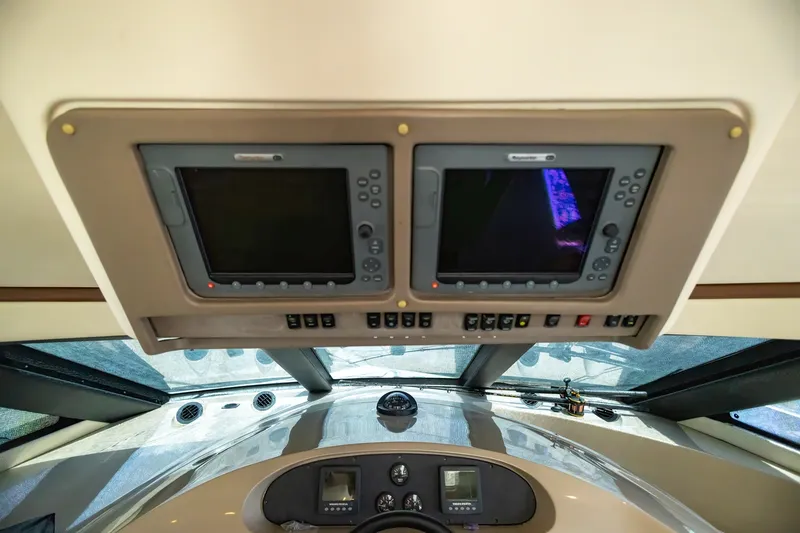 Slide: The Image of Carver Yachts Voyager SE 2007 - 7669705