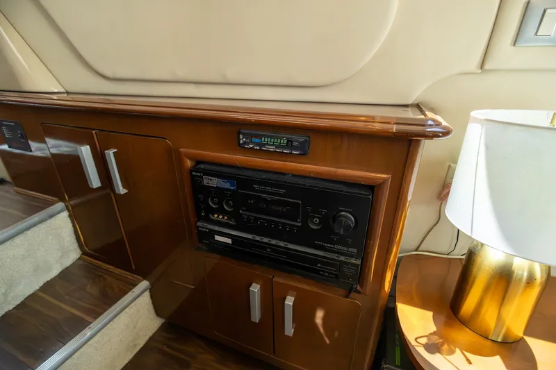 Slide: The Image of Carver Yachts Voyager SE 2007 - 7669687